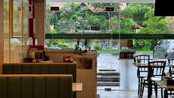Serangoon Garden Post Office (D19), Retail #569176651